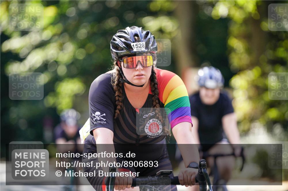 14.09.2025 - Stadtparktriathlon Michael Burmester http://msf.ph/oto/8906893 14.09.2025 13:29:46 Radfahren 1434, 1435, 1483, 1528, 1610 meine-sportfotos.de