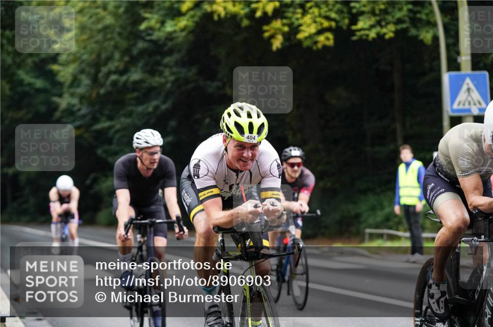 14.09.2025 - Stadtparktriathlon Michael Burmester http://msf.ph/oto/8906903 14.09.2025 09:14:36 Radfahren 301, 318, 326, 340, 345, 347, 363, 370, 371, 373, 377, 380, 381, 401, 404 meine-sportfotos.de