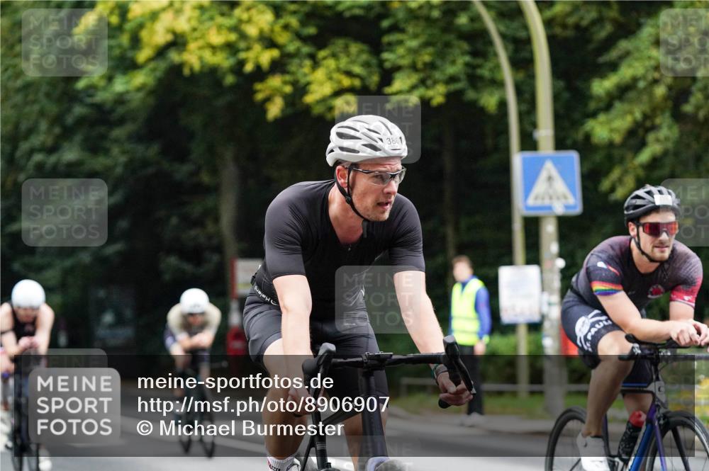14.09.2025 - Stadtparktriathlon Michael Burmester http://msf.ph/oto/8906907 14.09.2025 09:14:36 Radfahren 301, 318, 326, 340, 345, 347, 363, 370, 371, 373, 377, 380, 381, 401, 404 meine-sportfotos.de