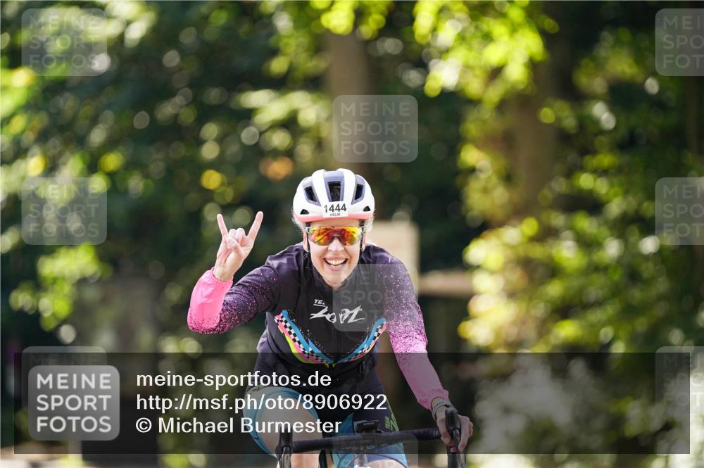 14.09.2025 - Stadtparktriathlon Michael Burmester http://msf.ph/oto/8906922 14.09.2025 13:30:05 Radfahren 1444, 1452, 1468, 1481 meine-sportfotos.de