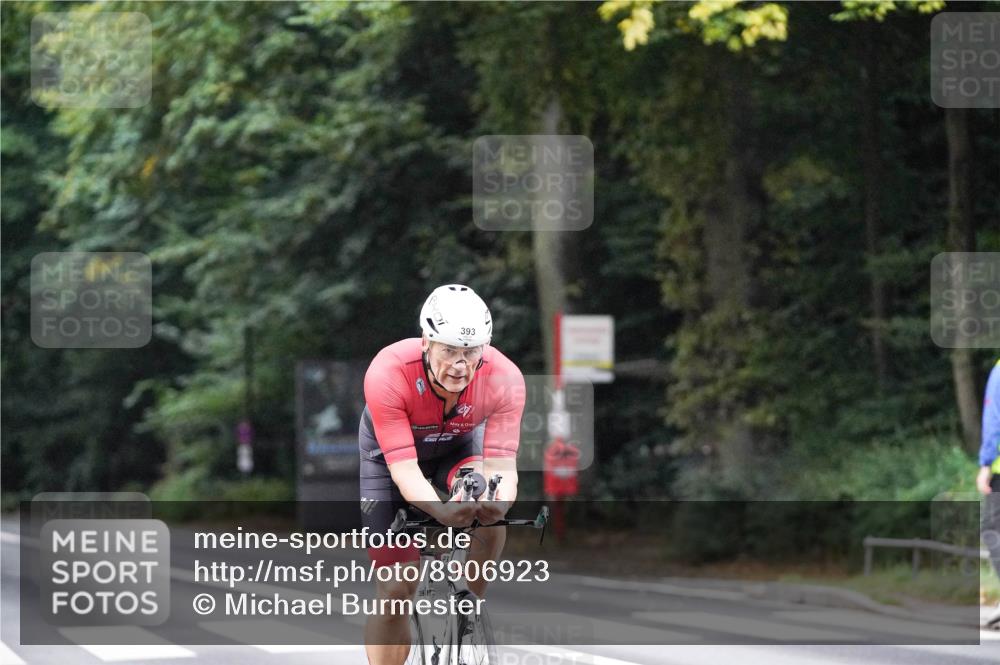 14.09.2025 - Stadtparktriathlon Michael Burmester http://msf.ph/oto/8906923 14.09.2025 09:14:55 Radfahren 339, 353, 383, 393, 400, 473 meine-sportfotos.de