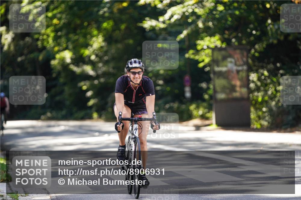 14.09.2025 - Stadtparktriathlon Michael Burmester http://msf.ph/oto/8906931 14.09.2025 13:30:11 Radfahren 1444, 1452, 1471, 1481 meine-sportfotos.de
