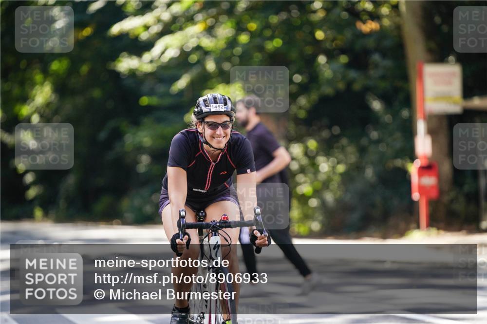 14.09.2025 - Stadtparktriathlon Michael Burmester http://msf.ph/oto/8906933 14.09.2025 13:30:11 Radfahren 1444, 1452, 1471, 1481 meine-sportfotos.de