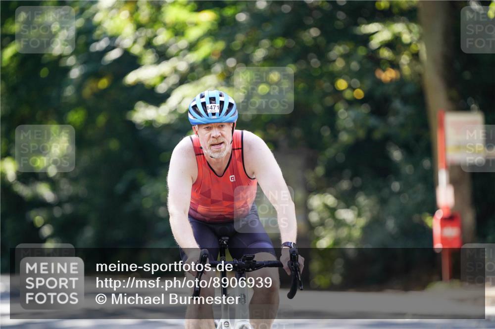 14.09.2025 - Stadtparktriathlon Michael Burmester http://msf.ph/oto/8906939 14.09.2025 13:30:18 Radfahren 1452, 1463, 1471 meine-sportfotos.de