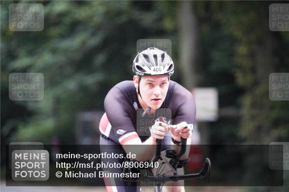 14.09.2025 - Stadtparktriathlon Michael Burmester http://msf.ph/oto/8906940 14.09.2025 09:15:03 Radfahren 353, 362, 365, 383, 400, 430 meine-sportfotos.de