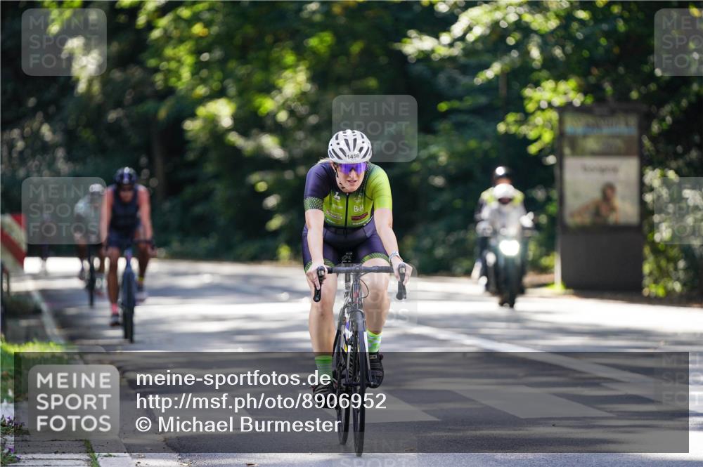 14.09.2025 - Stadtparktriathlon Michael Burmester http://msf.ph/oto/8906952 14.09.2025 13:30:52 Radfahren 1456, 1490, 1520 meine-sportfotos.de