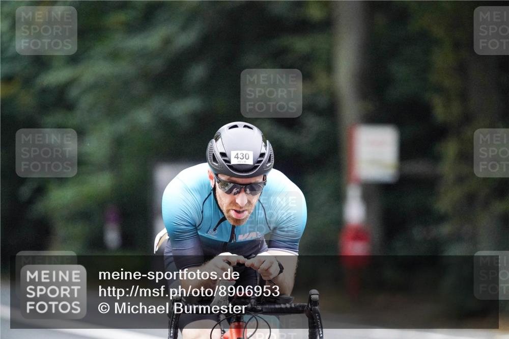 14.09.2025 - Stadtparktriathlon Michael Burmester http://msf.ph/oto/8906953 14.09.2025 09:15:11 Radfahren 323, 352, 362, 365, 375, 430 meine-sportfotos.de