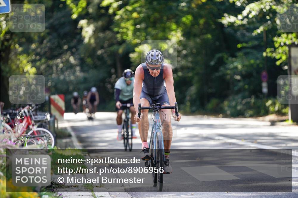 14.09.2025 - Stadtparktriathlon Michael Burmester http://msf.ph/oto/8906956 14.09.2025 13:30:55 Radfahren 1456, 1490, 1520, 1584 meine-sportfotos.de