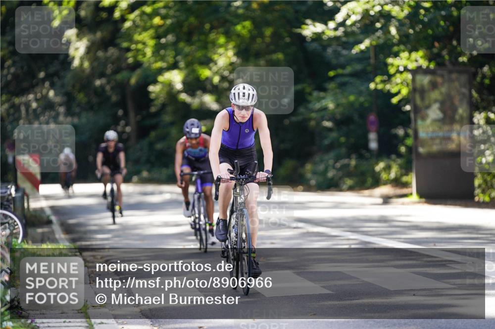 14.09.2025 - Stadtparktriathlon Michael Burmester http://msf.ph/oto/8906966 14.09.2025 13:31:01 Radfahren 1451, 1490, 1520, 1545, 1584, 1599 meine-sportfotos.de