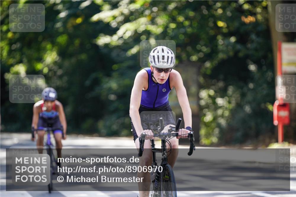 14.09.2025 - Stadtparktriathlon Michael Burmester http://msf.ph/oto/8906970 14.09.2025 13:31:02 Radfahren 1451, 1490, 1520, 1543, 1545, 1584, 1599 meine-sportfotos.de