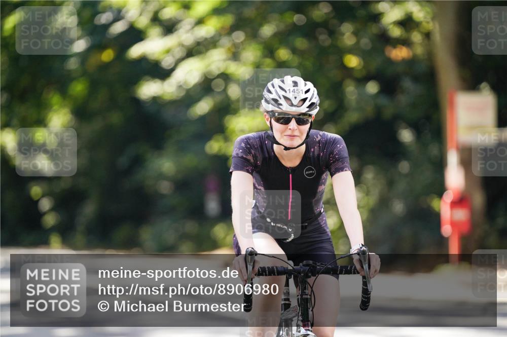 14.09.2025 - Stadtparktriathlon Michael Burmester http://msf.ph/oto/8906980 14.09.2025 13:31:06 Radfahren 1451, 1543, 1545, 1551, 1584, 1599 meine-sportfotos.de
