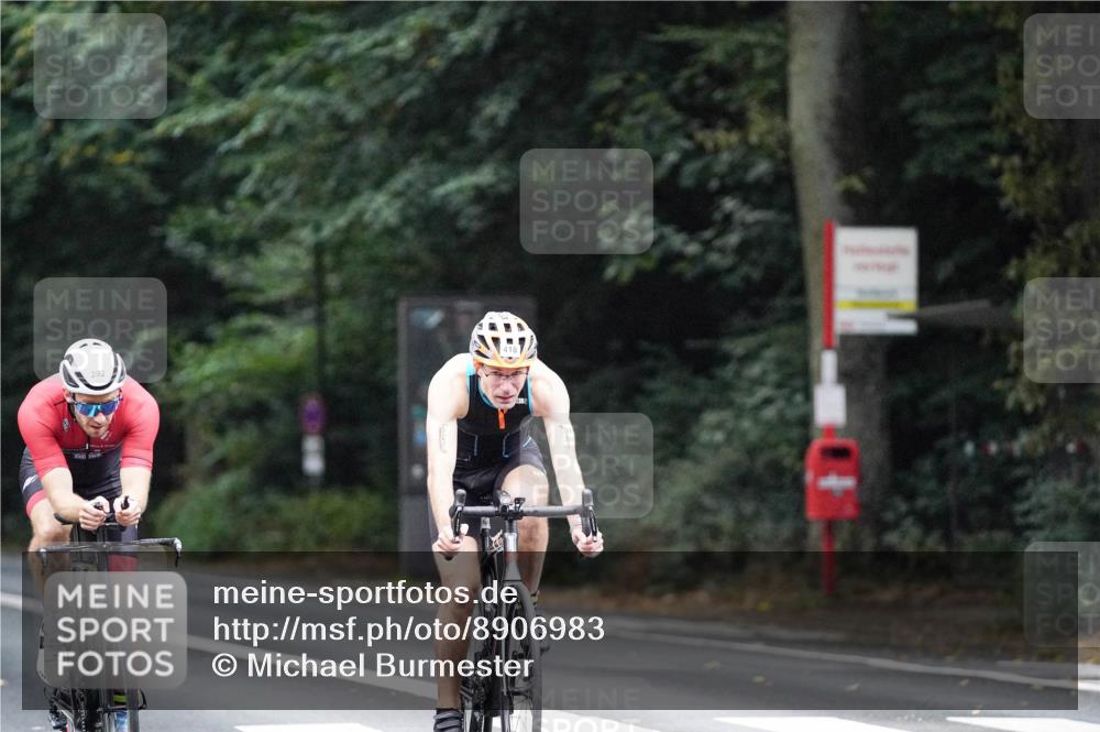 14.09.2025 - Stadtparktriathlon Michael Burmester http://msf.ph/oto/8906983 14.09.2025 09:15:32 Radfahren 337, 341, 349, 354, 379, 392, 418, 451 meine-sportfotos.de