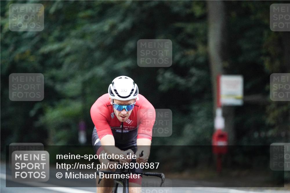 14.09.2025 - Stadtparktriathlon Michael Burmester http://msf.ph/oto/8906987 14.09.2025 09:15:33 Radfahren 315, 337, 349, 354, 379, 392, 418, 437, 451, 487 meine-sportfotos.de