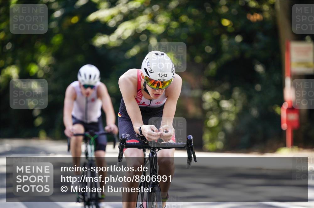 14.09.2025 - Stadtparktriathlon Michael Burmester http://msf.ph/oto/8906991 14.09.2025 13:31:10 Radfahren 1451, 1543, 1545, 1551, 1599 meine-sportfotos.de