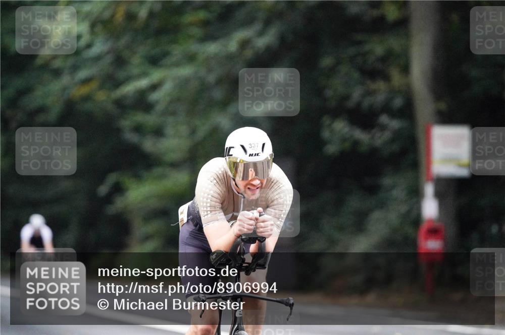 14.09.2025 - Stadtparktriathlon Michael Burmester http://msf.ph/oto/8906994 14.09.2025 09:15:37 Radfahren 315, 337, 354, 392, 418, 437, 451, 487 meine-sportfotos.de