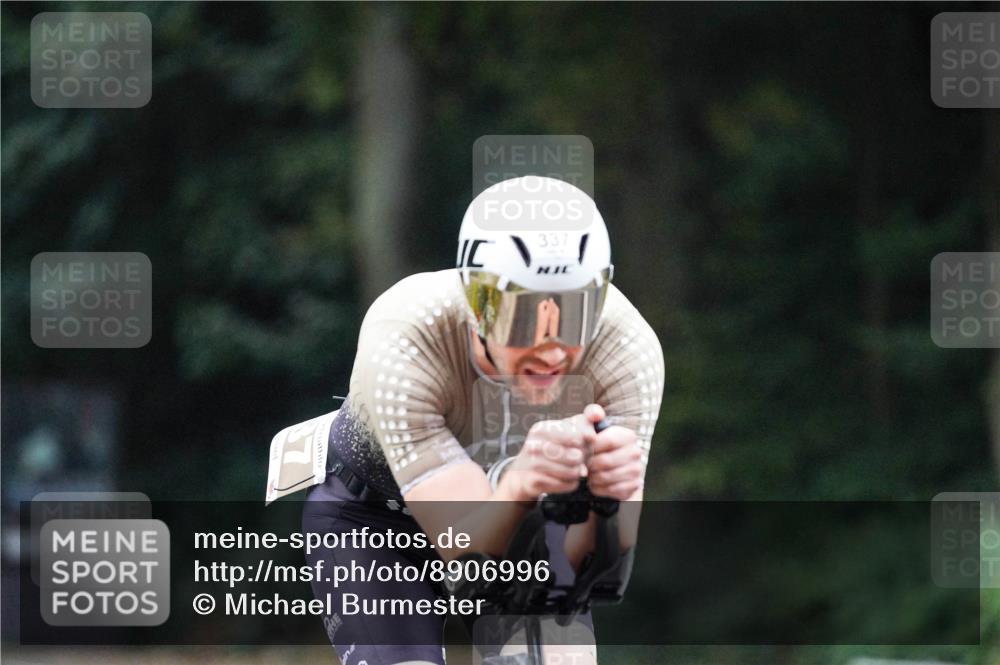 14.09.2025 - Stadtparktriathlon Michael Burmester http://msf.ph/oto/8906996 14.09.2025 09:15:37 Radfahren 315, 337, 354, 392, 418, 437, 451, 487 meine-sportfotos.de