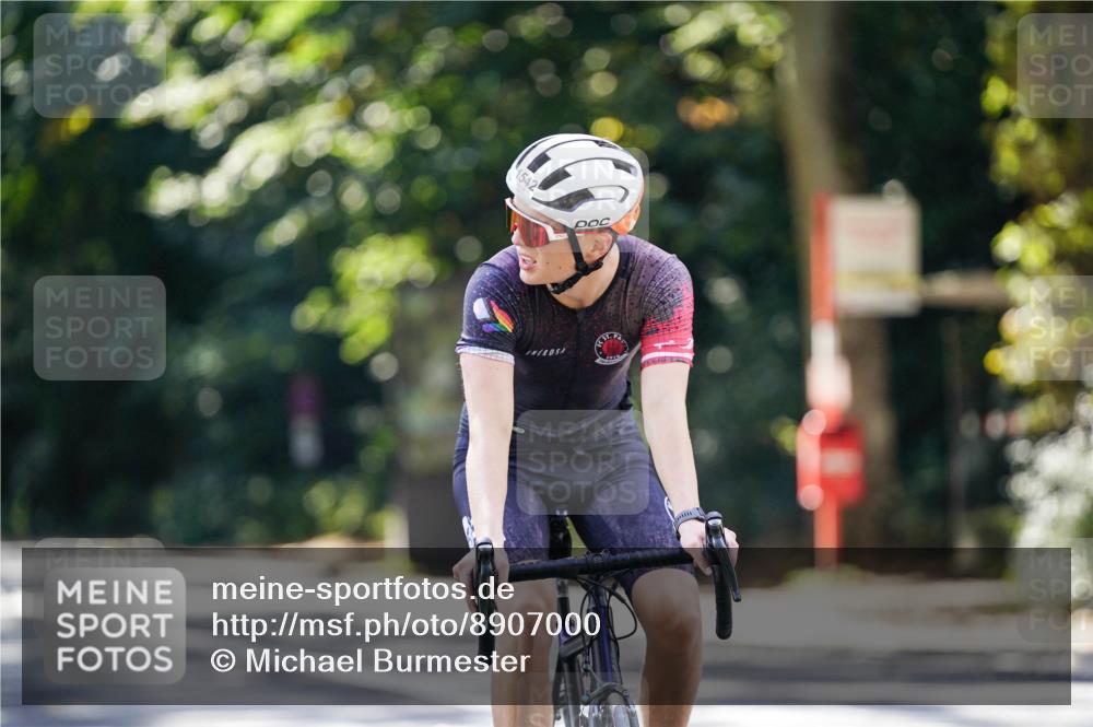 14.09.2025 - Stadtparktriathlon Michael Burmester http://msf.ph/oto/8907000 14.09.2025 13:31:27 Radfahren 1446, 1542 meine-sportfotos.de