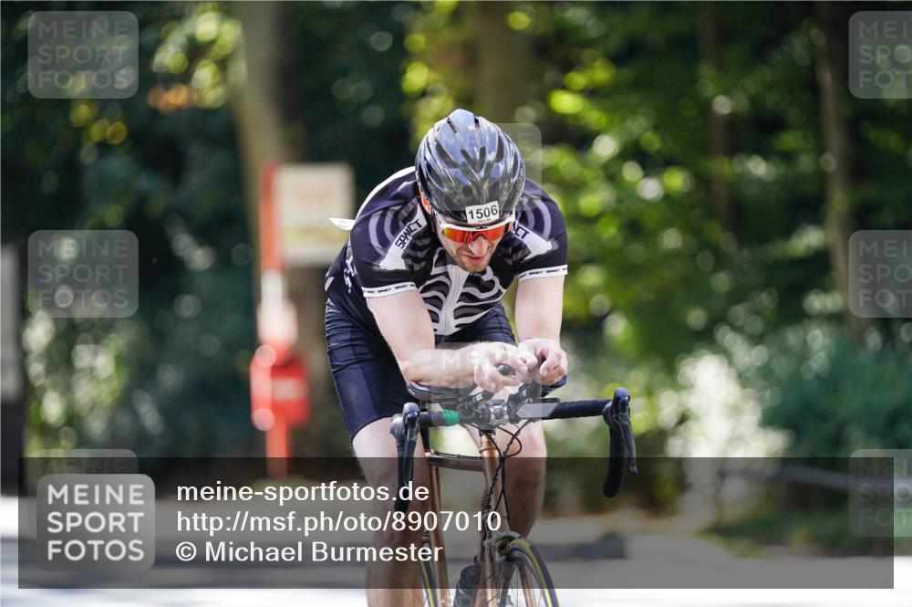 14.09.2025 - Stadtparktriathlon Michael Burmester http://msf.ph/oto/8907010 14.09.2025 13:31:39 Radfahren 1425, 1446, 1506, 1612 meine-sportfotos.de