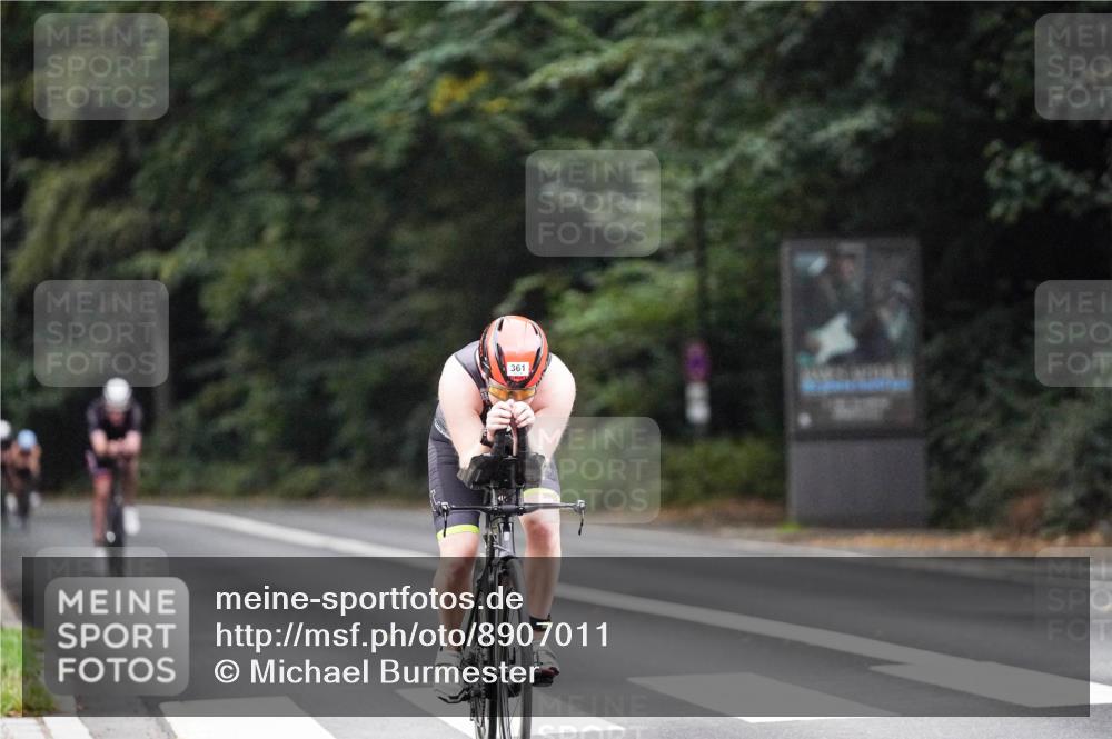 14.09.2025 - Stadtparktriathlon Michael Burmester http://msf.ph/oto/8907011 14.09.2025 09:15:48 Radfahren 361, 398, 466 meine-sportfotos.de
