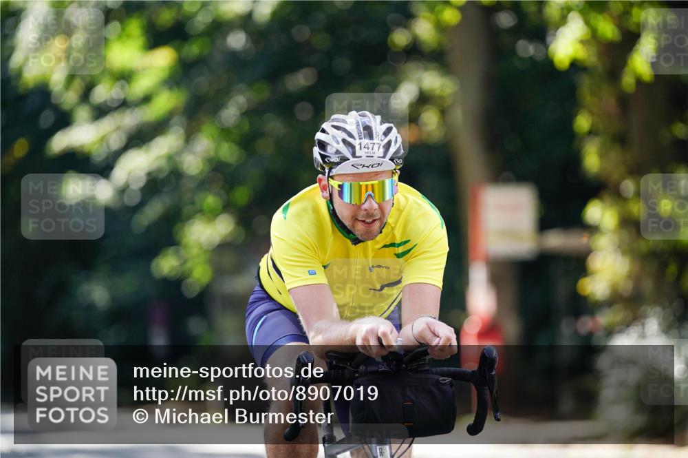 14.09.2025 - Stadtparktriathlon Michael Burmester http://msf.ph/oto/8907019 14.09.2025 13:31:49 Radfahren 1331, 1423, 1477, 1554 meine-sportfotos.de