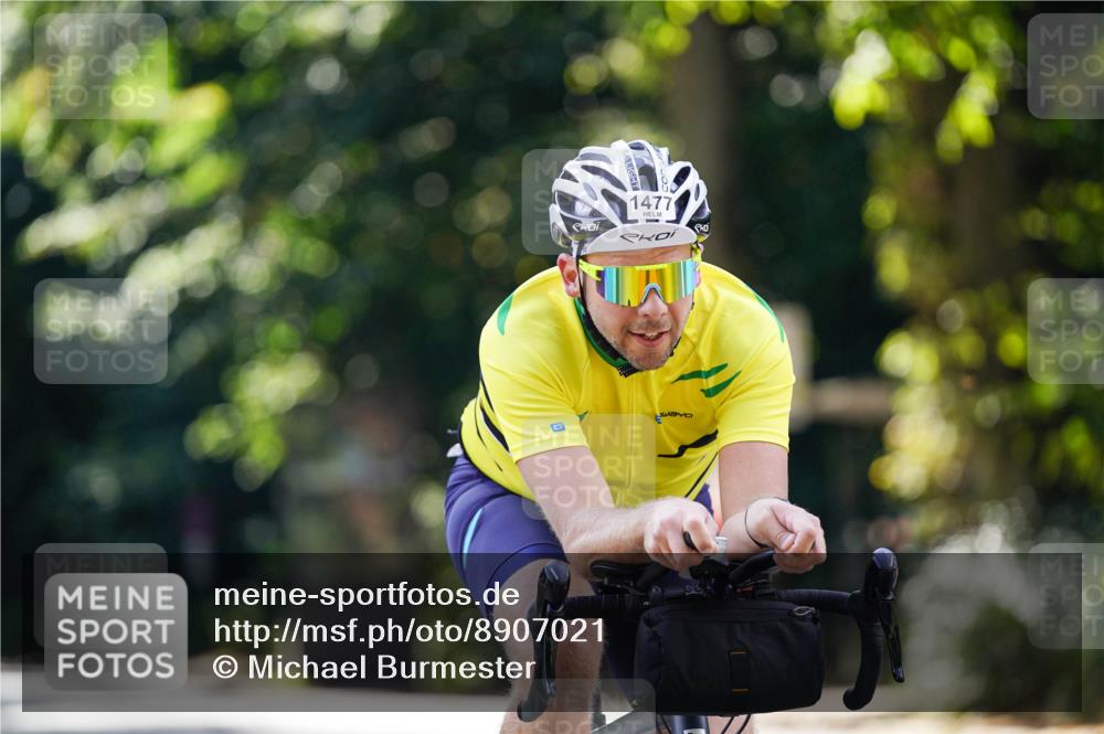 14.09.2025 - Stadtparktriathlon Michael Burmester http://msf.ph/oto/8907021 14.09.2025 13:31:49 Radfahren 1331, 1423, 1477, 1554 meine-sportfotos.de