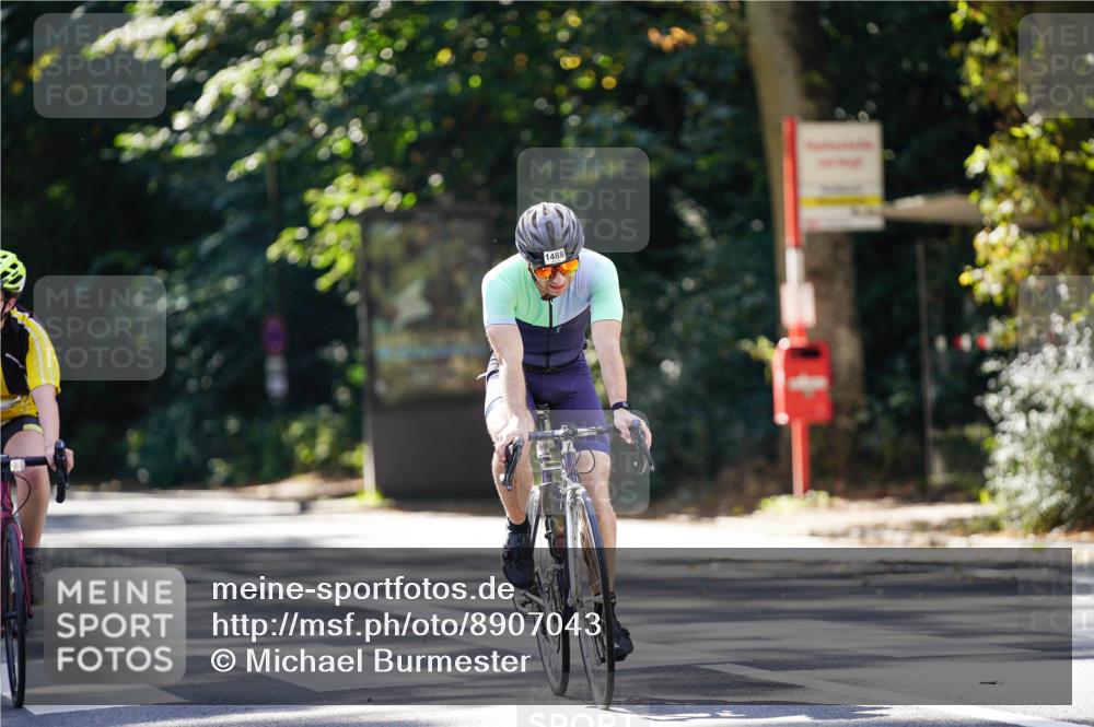 14.09.2025 - Stadtparktriathlon Michael Burmester http://msf.ph/oto/8907043 14.09.2025 13:31:58 Radfahren 1331, 1423, 1488, 1523, 1535, 1554 meine-sportfotos.de