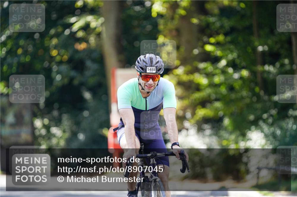 14.09.2025 - Stadtparktriathlon Michael Burmester http://msf.ph/oto/8907045 14.09.2025 13:31:59 Radfahren 1331, 1423, 1488, 1491, 1523, 1535, 1554 meine-sportfotos.de