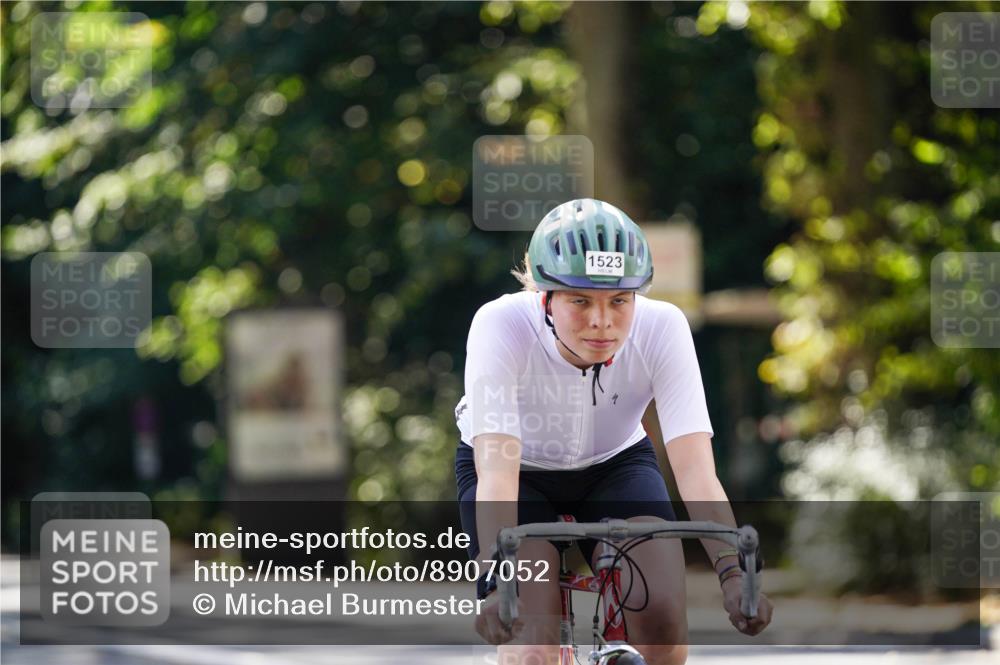14.09.2025 - Stadtparktriathlon Michael Burmester http://msf.ph/oto/8907052 14.09.2025 13:32:05 Radfahren 1488, 1491, 1523, 1535, 1593, 1606 meine-sportfotos.de