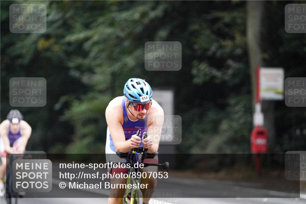 14.09.2025 - Stadtparktriathlon Michael Burmester http://msf.ph/oto/8907053 14.09.2025 09:16:10 Radfahren 311, 348, 413, 414, 432, 434, 488 meine-sportfotos.de