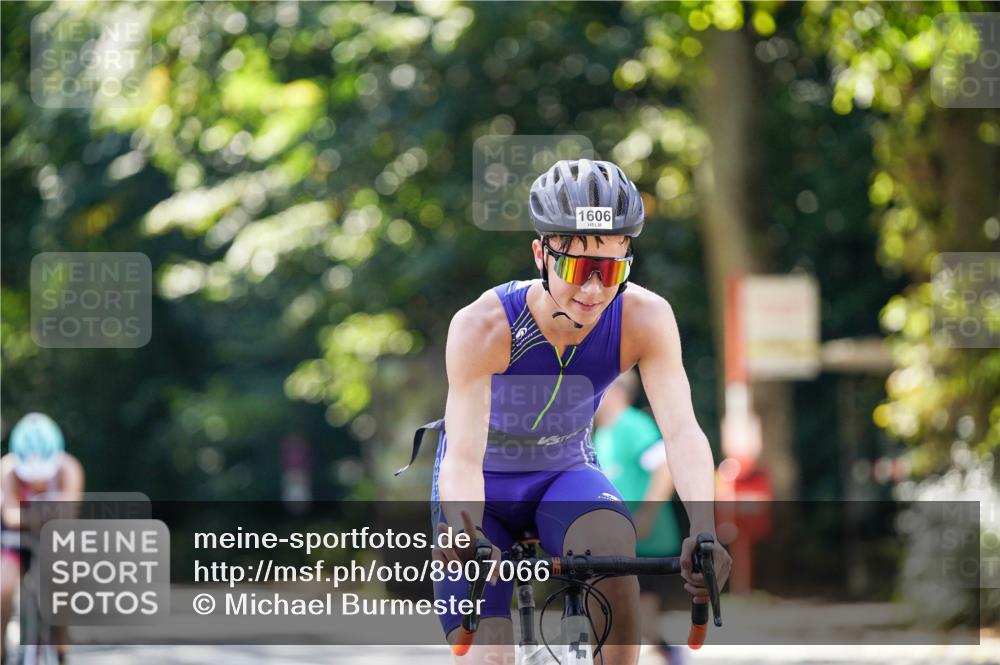 14.09.2025 - Stadtparktriathlon Michael Burmester http://msf.ph/oto/8907066 14.09.2025 13:32:13 Radfahren 1491, 1496, 1570, 1593, 1606 meine-sportfotos.de
