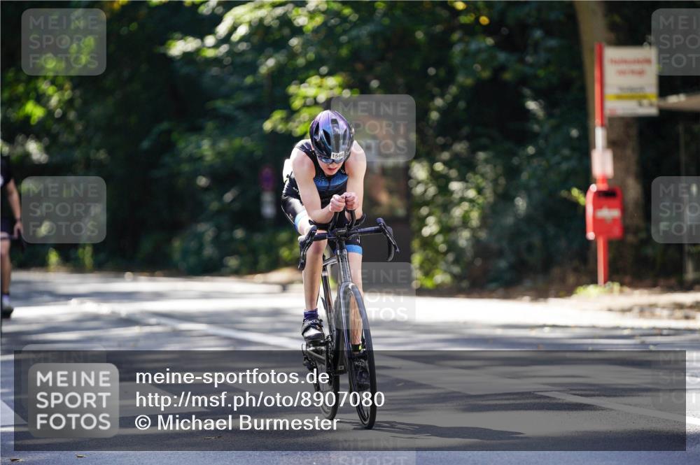 14.09.2025 - Stadtparktriathlon Michael Burmester http://msf.ph/oto/8907080 14.09.2025 13:32:21 Radfahren 1496, 1518, 1546 meine-sportfotos.de