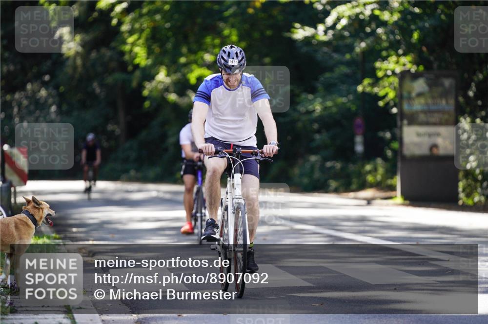 14.09.2025 - Stadtparktriathlon Michael Burmester http://msf.ph/oto/8907092 14.09.2025 13:32:30 Radfahren 1475, 1518, 1561, 1597 meine-sportfotos.de