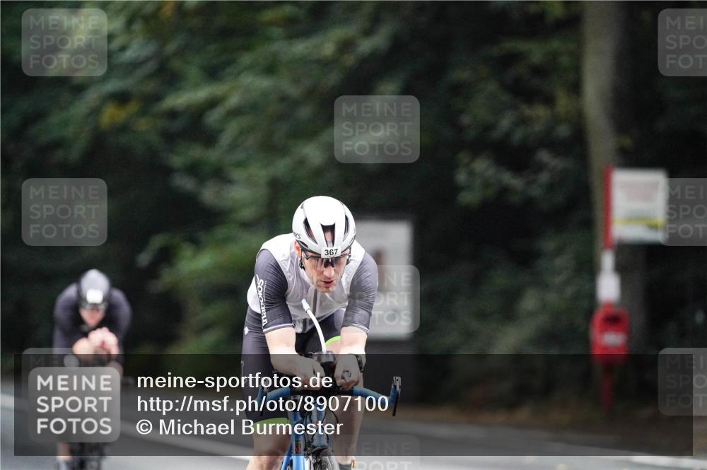 14.09.2025 - Stadtparktriathlon Michael Burmester http://msf.ph/oto/8907100 14.09.2025 09:16:37 Radfahren 330, 336, 351, 355, 367, 399, 435, 460, 462, 501 meine-sportfotos.de