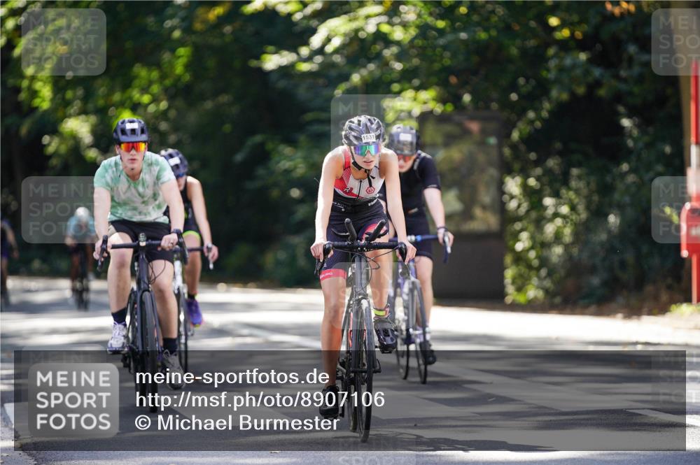 14.09.2025 - Stadtparktriathlon Michael Burmester http://msf.ph/oto/8907106 14.09.2025 13:32:44 Radfahren 1531, 1541, 1544, 1557, 1559, 1563, 1597 meine-sportfotos.de
