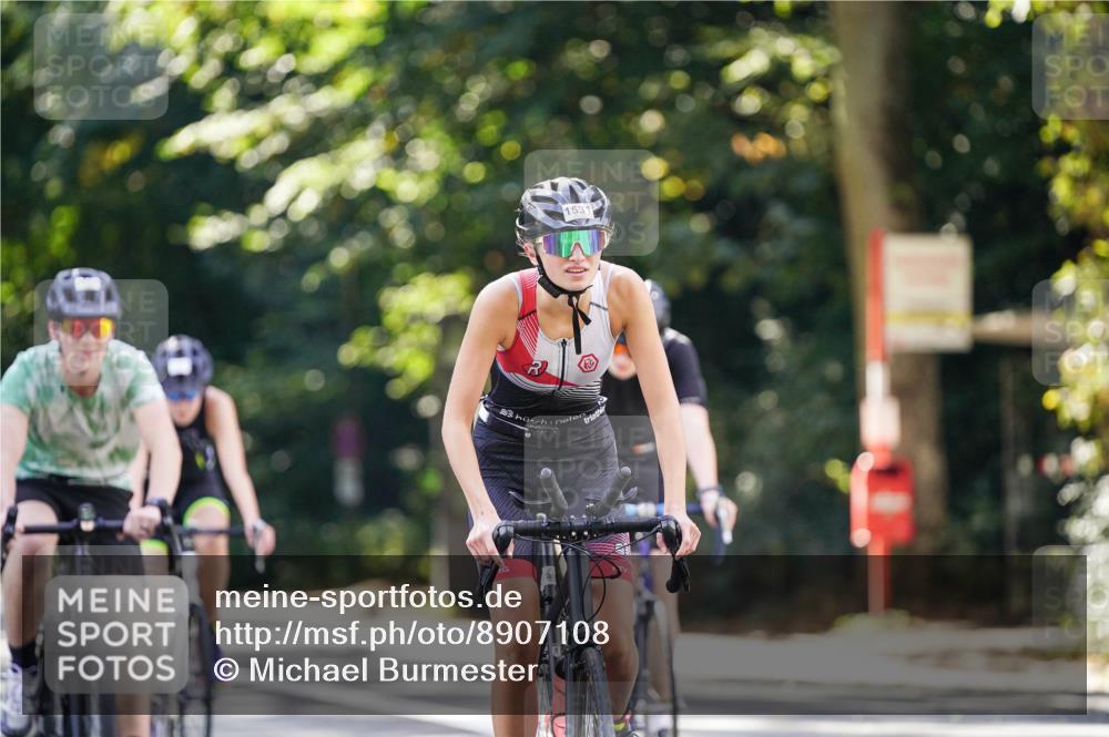 14.09.2025 - Stadtparktriathlon Michael Burmester http://msf.ph/oto/8907108 14.09.2025 13:32:45 Radfahren 1531, 1541, 1544, 1557, 1559, 1563 meine-sportfotos.de
