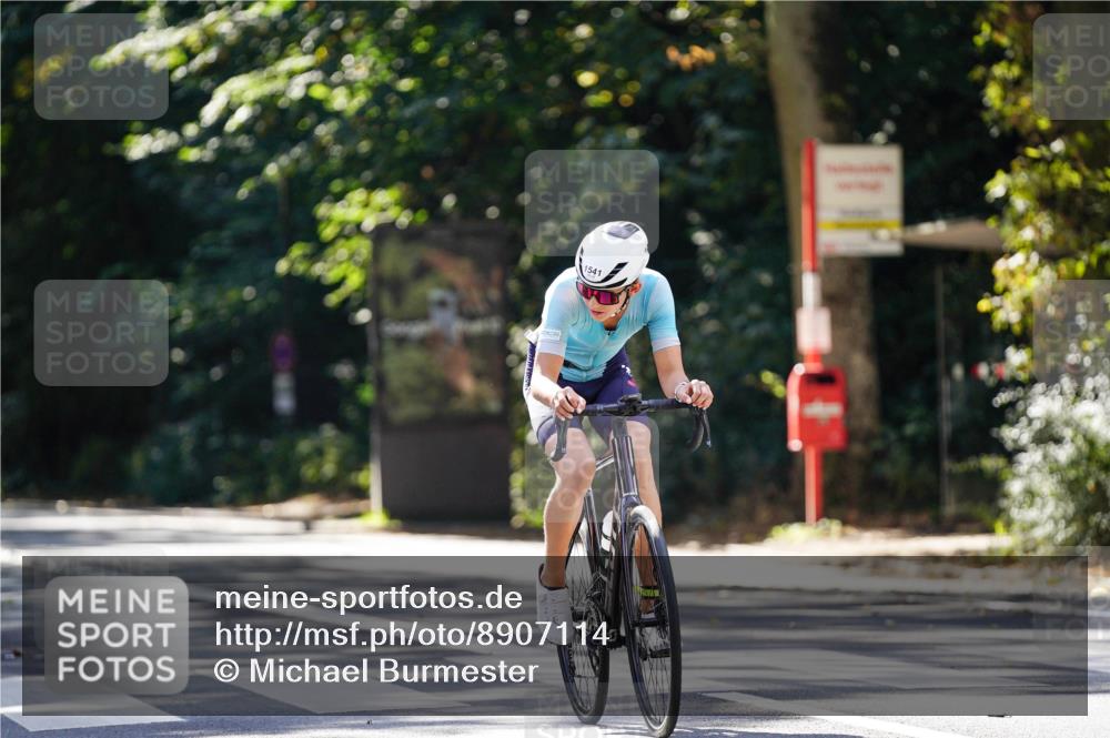 14.09.2025 - Stadtparktriathlon Michael Burmester http://msf.ph/oto/8907114 14.09.2025 13:32:48 Radfahren 1531, 1541, 1544, 1557, 1559, 1563, 1615 meine-sportfotos.de