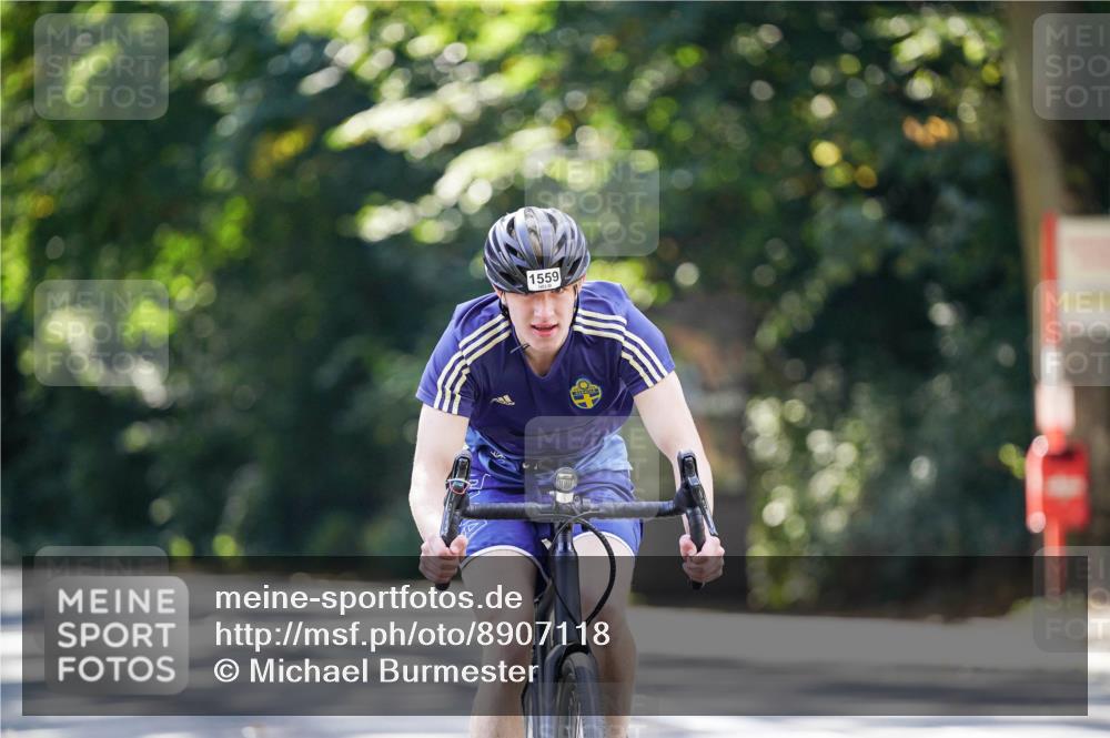 14.09.2025 - Stadtparktriathlon Michael Burmester http://msf.ph/oto/8907118 14.09.2025 13:32:50 Radfahren 1531, 1541, 1544, 1557, 1559, 1563, 1615 meine-sportfotos.de
