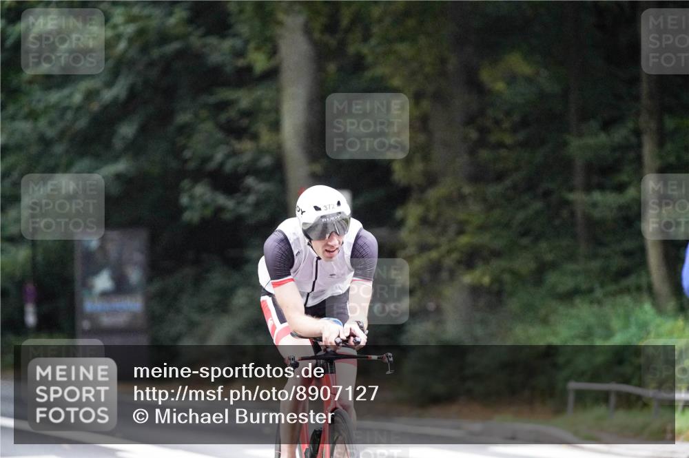 14.09.2025 - Stadtparktriathlon Michael Burmester http://msf.ph/oto/8907127 14.09.2025 09:16:47 Radfahren 303, 336, 351, 372, 399, 435, 453, 457, 460, 462 meine-sportfotos.de