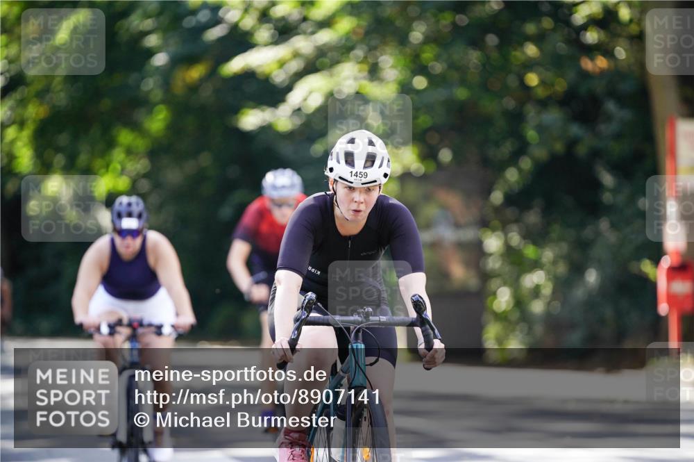 14.09.2025 - Stadtparktriathlon Michael Burmester http://msf.ph/oto/8907141 14.09.2025 13:33:13 Radfahren 1455, 1459, 1479, 1574, 1586 meine-sportfotos.de
