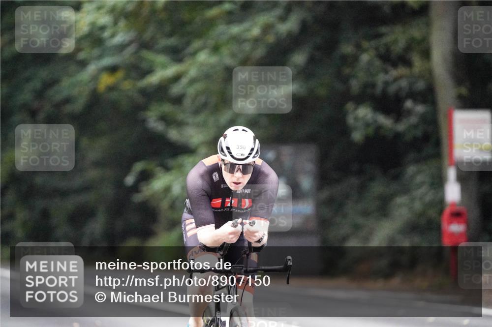 14.09.2025 - Stadtparktriathlon Michael Burmester http://msf.ph/oto/8907150 14.09.2025 09:16:57 Radfahren 350, 453 meine-sportfotos.de