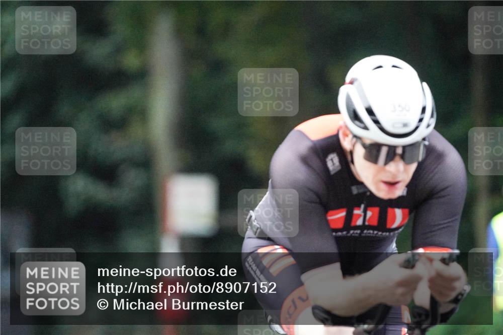 14.09.2025 - Stadtparktriathlon Michael Burmester http://msf.ph/oto/8907152 14.09.2025 09:16:58 Radfahren 319, 350, 453 meine-sportfotos.de
