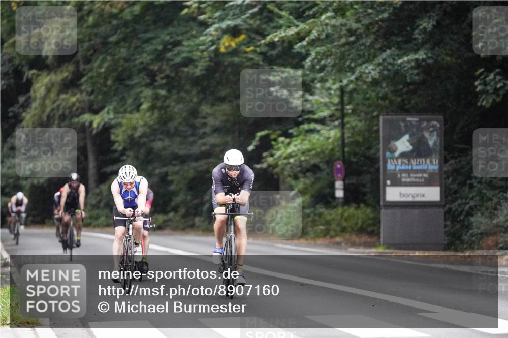 14.09.2025 - Stadtparktriathlon Michael Burmester http://msf.ph/oto/8907160 14.09.2025 09:17:09 Radfahren 312, 319, 325, 360, 369, 391, 408, 463 meine-sportfotos.de