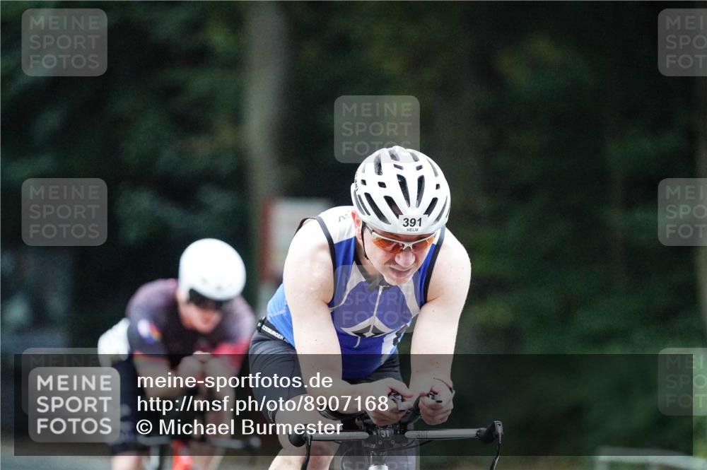 14.09.2025 - Stadtparktriathlon Michael Burmester http://msf.ph/oto/8907168 14.09.2025 09:17:12 Radfahren 312, 319, 325, 360, 369, 391, 408, 416, 463 meine-sportfotos.de