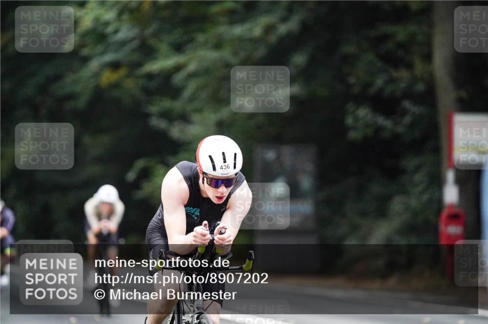 14.09.2025 - Stadtparktriathlon Michael Burmester http://msf.ph/oto/8907202 14.09.2025 09:17:28 Radfahren 313, 335, 387, 421, 436 meine-sportfotos.de
