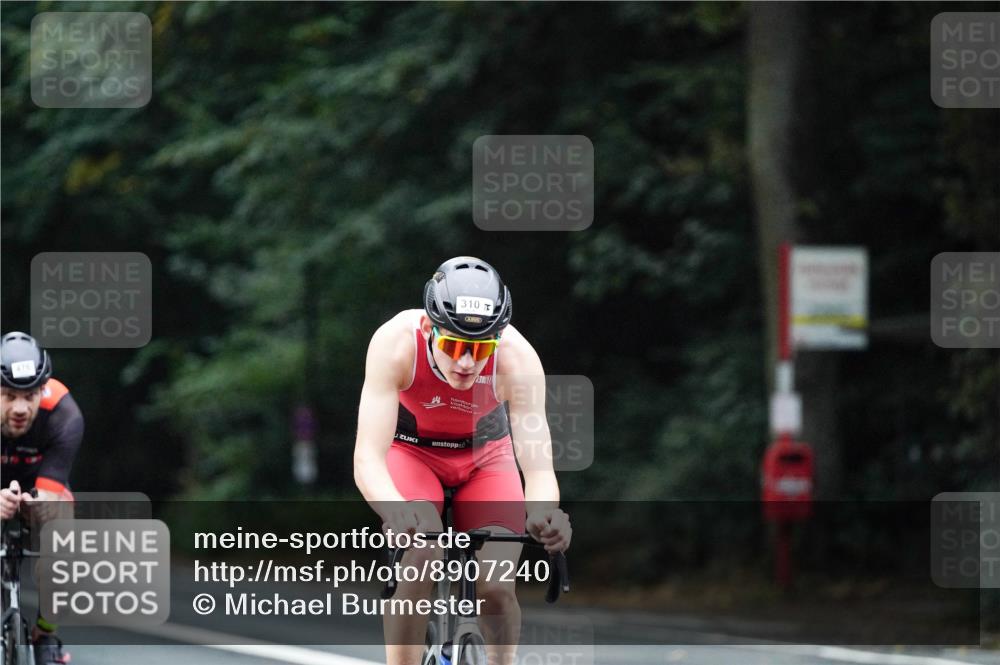 14.09.2025 - Stadtparktriathlon Michael Burmester http://msf.ph/oto/8907240 14.09.2025 09:17:47 Radfahren 310, 378, 394, 402, 405, 476 meine-sportfotos.de