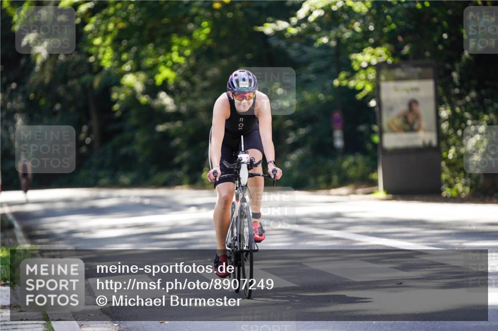 14.09.2025 - Stadtparktriathlon Michael Burmester http://msf.ph/oto/8907249 14.09.2025 13:34:50 Radfahren 1538, 1556 meine-sportfotos.de