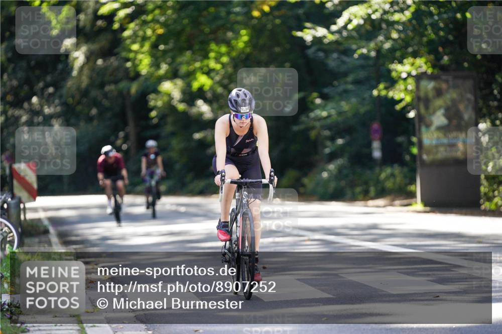14.09.2025 - Stadtparktriathlon Michael Burmester http://msf.ph/oto/8907252 14.09.2025 13:35:01 Radfahren 1436, 1493, 1534 meine-sportfotos.de