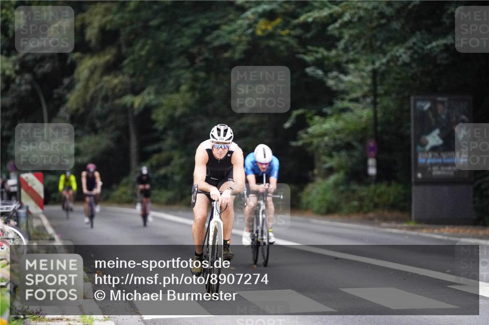 14.09.2025 - Stadtparktriathlon Michael Burmester http://msf.ph/oto/8907274 14.09.2025 09:18:07 Radfahren 307, 332, 412, 420, 459, 474 meine-sportfotos.de