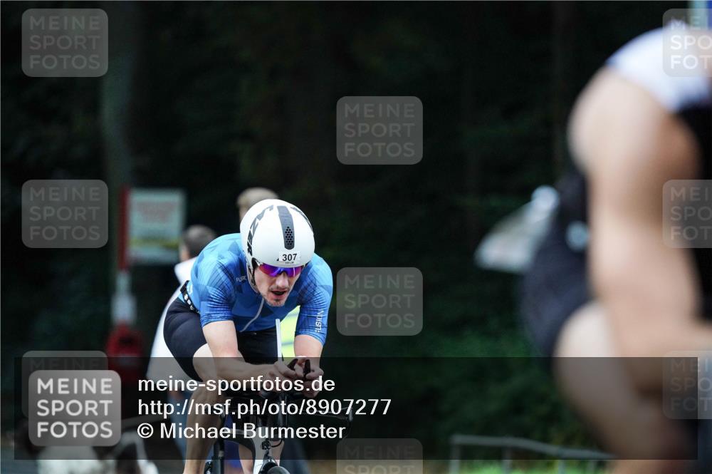 14.09.2025 - Stadtparktriathlon Michael Burmester http://msf.ph/oto/8907277 14.09.2025 09:18:09 Radfahren 307, 332, 412, 420, 459, 474 meine-sportfotos.de