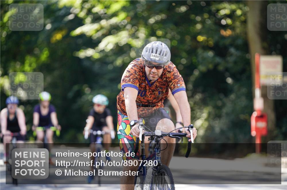 14.09.2025 - Stadtparktriathlon Michael Burmester http://msf.ph/oto/8907280 14.09.2025 13:35:34 Radfahren 1429, 1431, 1448, 1480, 1489, 1501, 1519, 1589 meine-sportfotos.de